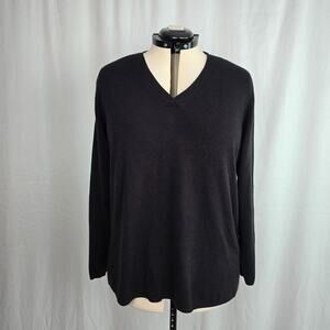 Avenue Acrylic Sweater Women's 18/20 Black V-Neck